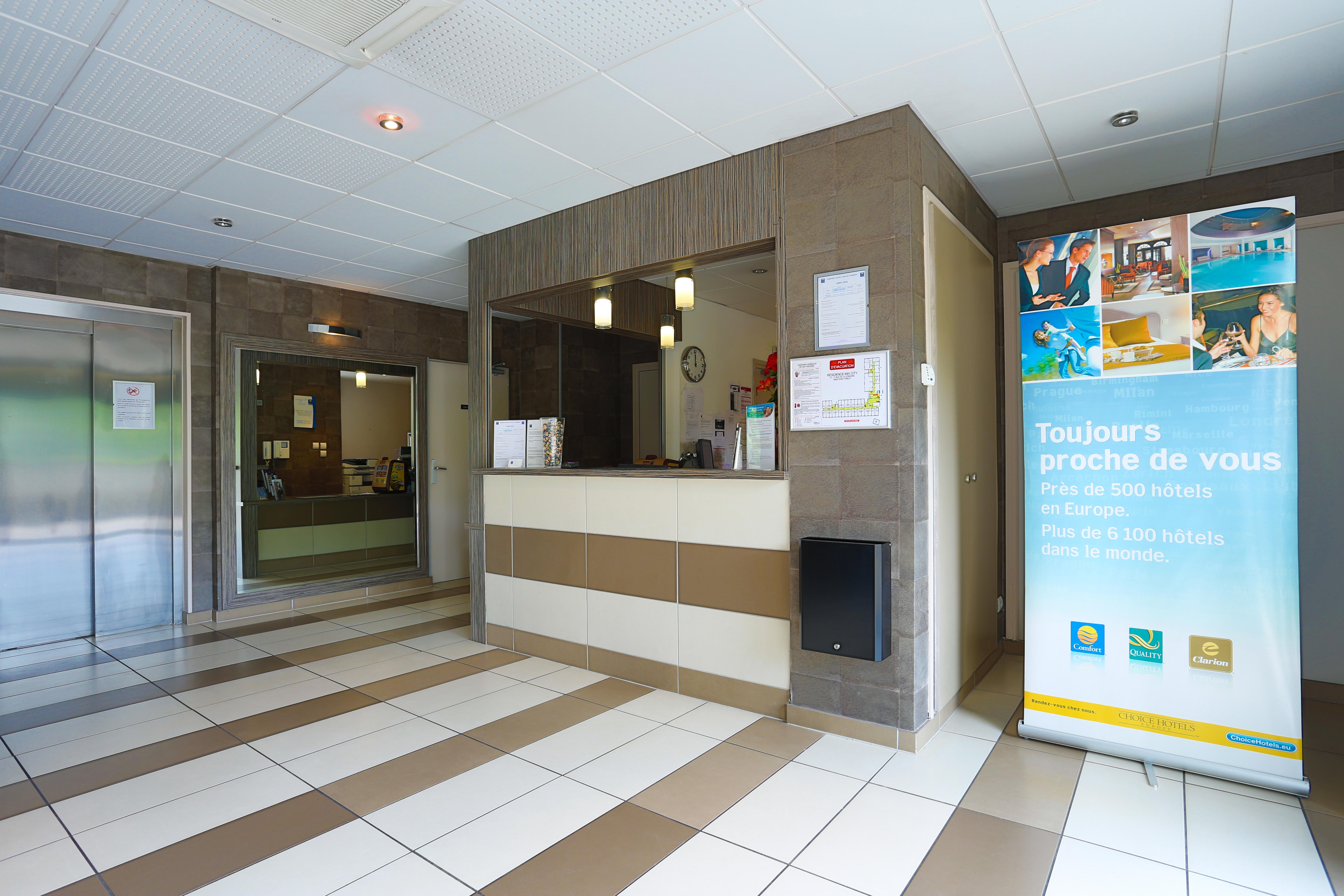 Eastlodge Lyon Est Eurexpo Saint-Priest  Exterior photo